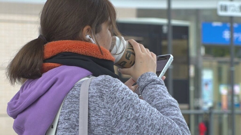 「ダウンジャケット引っ張り出した」県内冷え込み12月中旬並みの寒さ 韮崎で14.5度、甲府で13.8度 山梨 | 山梨のニュース | ＵＴＹテレビ山梨 - TBS NEWS DIG