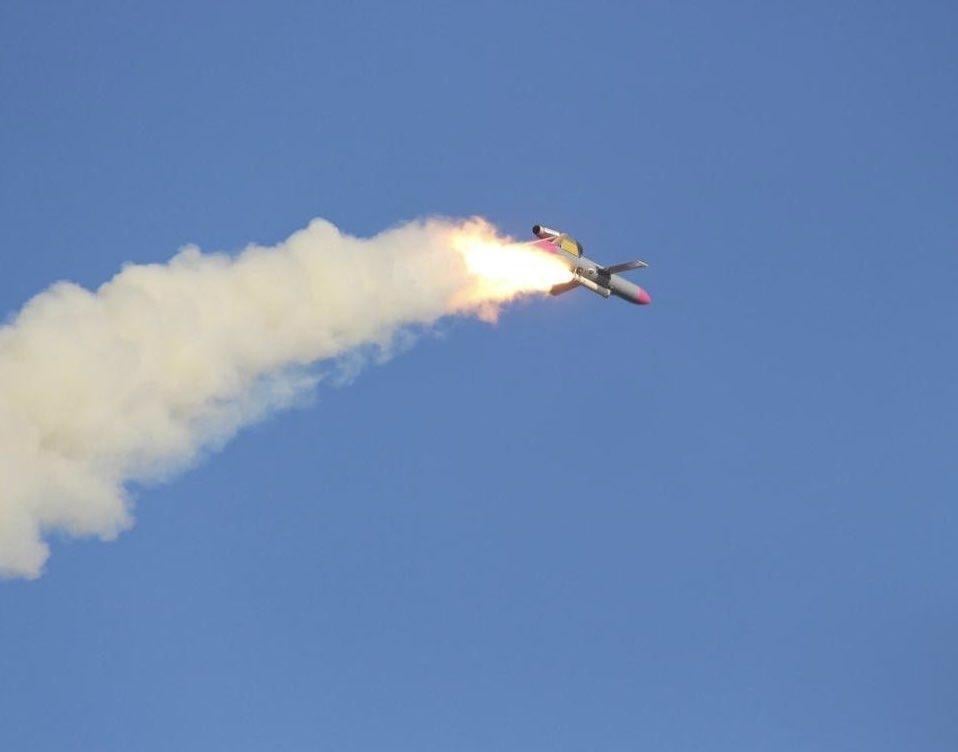 ウクライナのFP-5フラミンゴ巡航ミサイル発射の画像が新たに公開された。