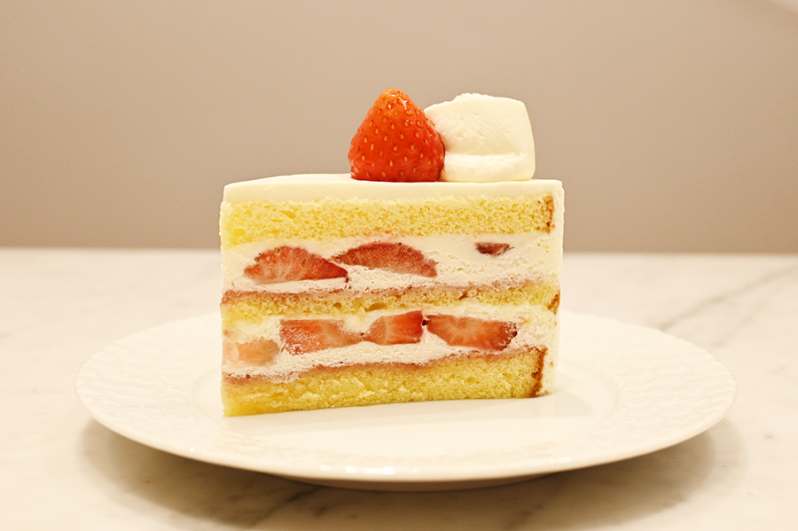 「マールブランシュ 大丸京都店」でのみ販売される苺のショートケーキ（1個712円）