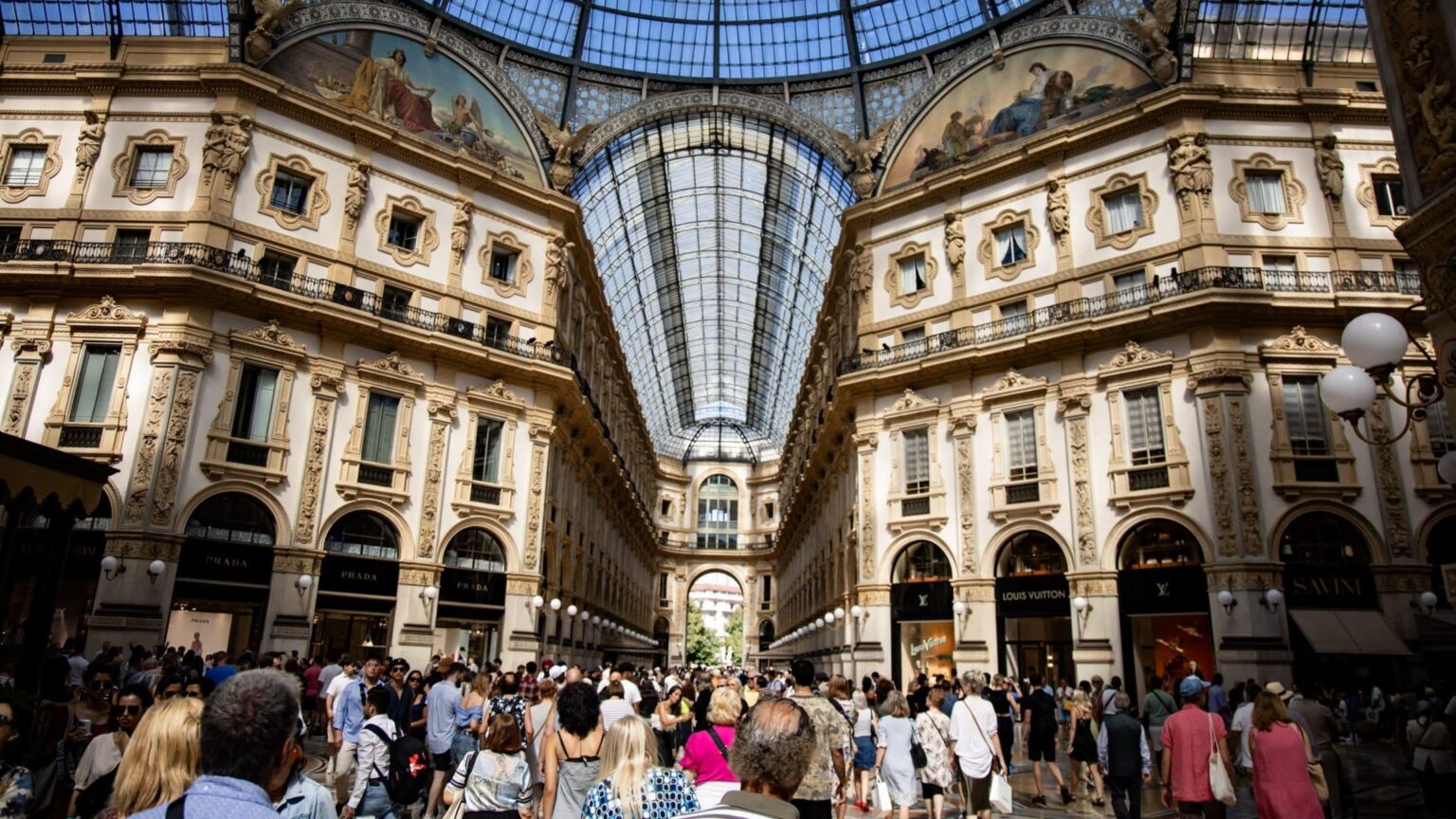 イタリア、富裕外国人に対する一律税を20万から30万に50％引き上げる