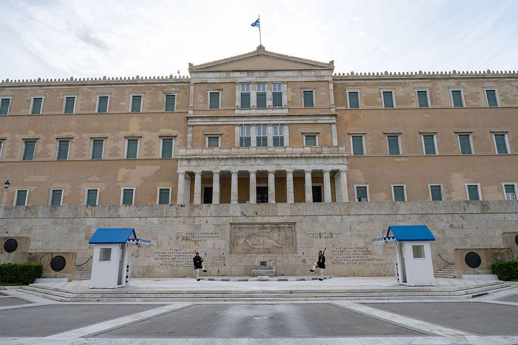 EU検察官は、ギリシャに大臣の免責を廃止するよう圧力をかける腐敗プローブをブロックする -
