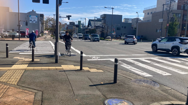 横断歩道を渡っていた自転車の20代男性をはね逃走した50代の男を逮捕 福井市