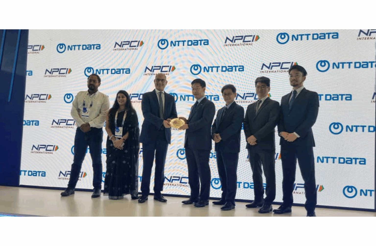 インドのモバイル決済を日本展開へ　NTTデータがインド決済公社グループと業務提携 | 訪日ラボ