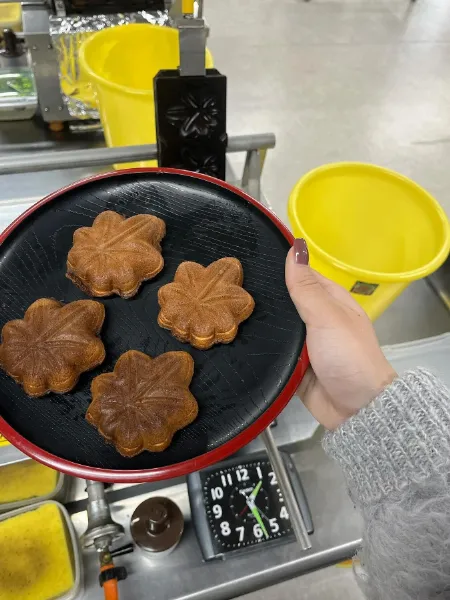 広島の「もみじ饅頭」発祥のお店「やまだ屋」で作れるもみじ饅頭