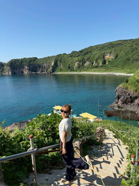 石川県にある「巌門（がんもん）」付近