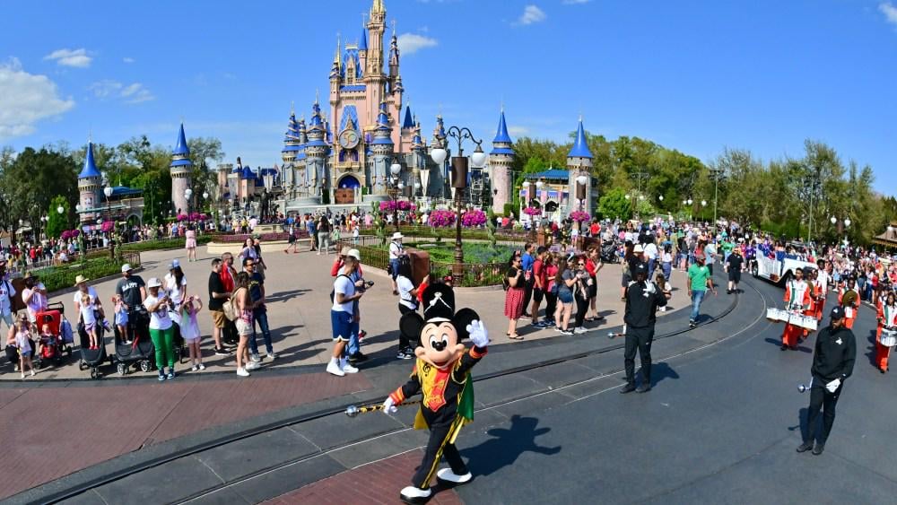 ディズニーワールド、ディズニーランドのハイキングチケットの料金