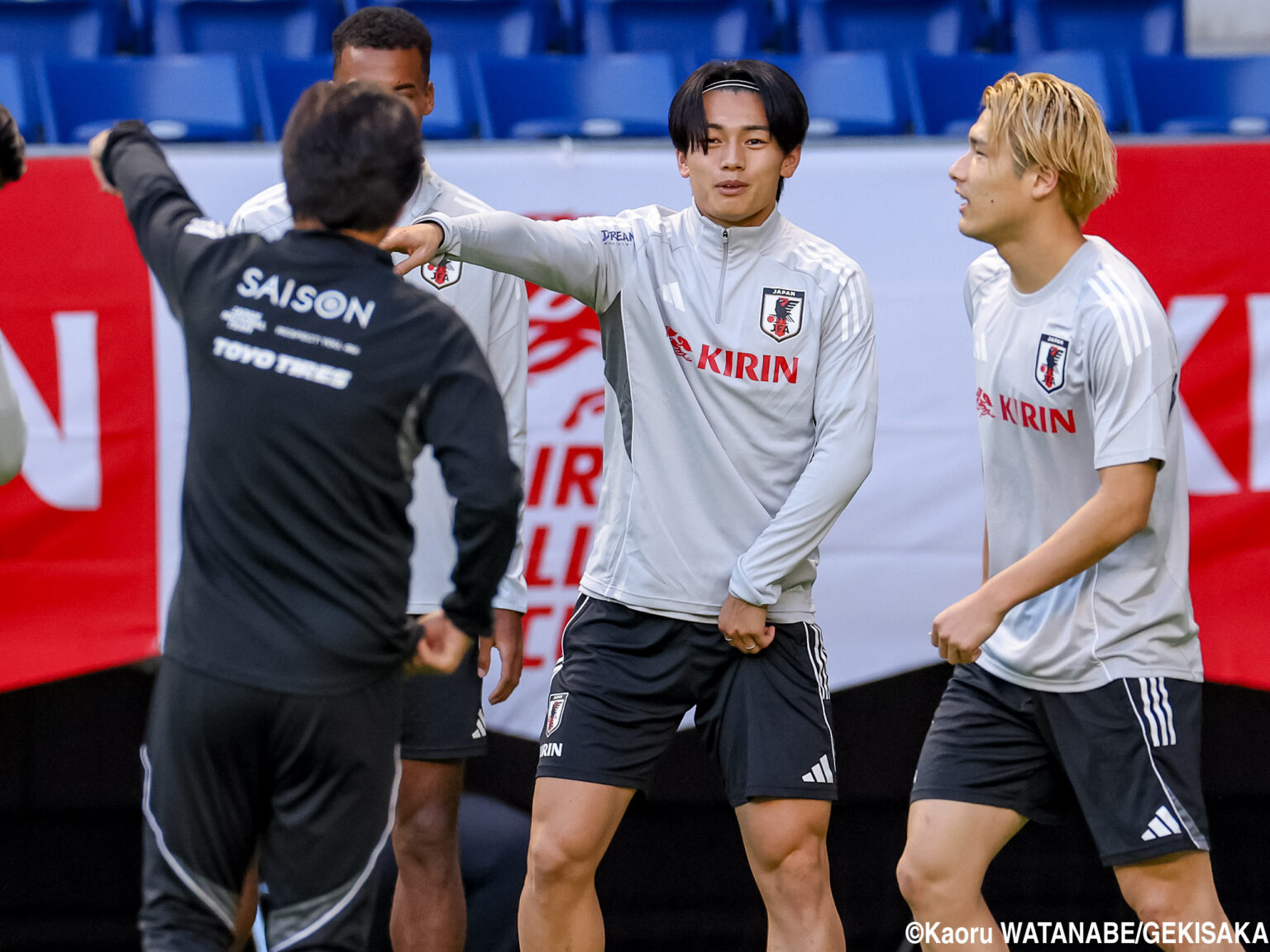 念願叶ったFW上田綺世、背番号9→18変更の舞台裏「ずっとお願いしていた」「引退するまで一番特別な番号」 - gekisaka.jp