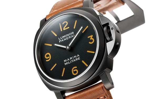 パネライ 1993年のイタリア海軍用モデルを復刻 | 高級腕時計専門誌クロノス日本版[webChronos]