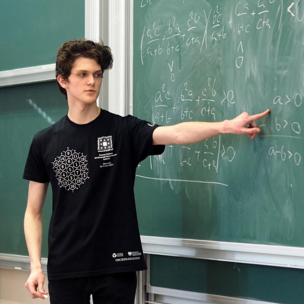 18歳のアントニ・ウッカックは、最高の若い数学者になりました！