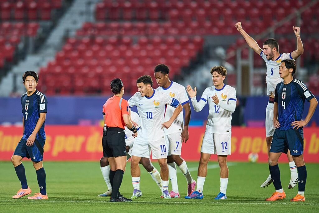 【サッカーU-20W杯】日本代表「ダークホース」と目されながらもフランスの“大きな壁”に阻まれ…大会中の“醜聞”も影響か