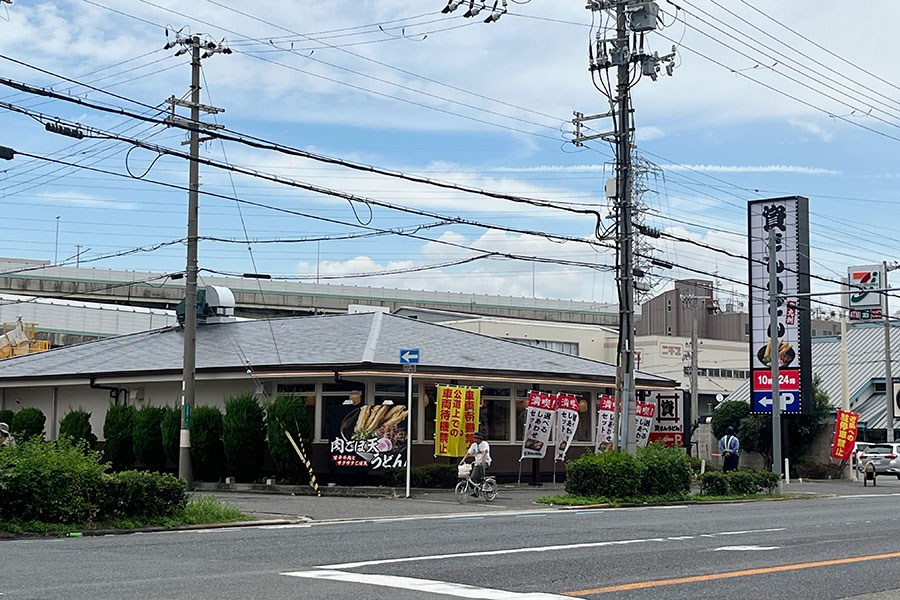「資さんうどん 堺浜寺店」外観（10月2日・Lmaga.jp撮影）
