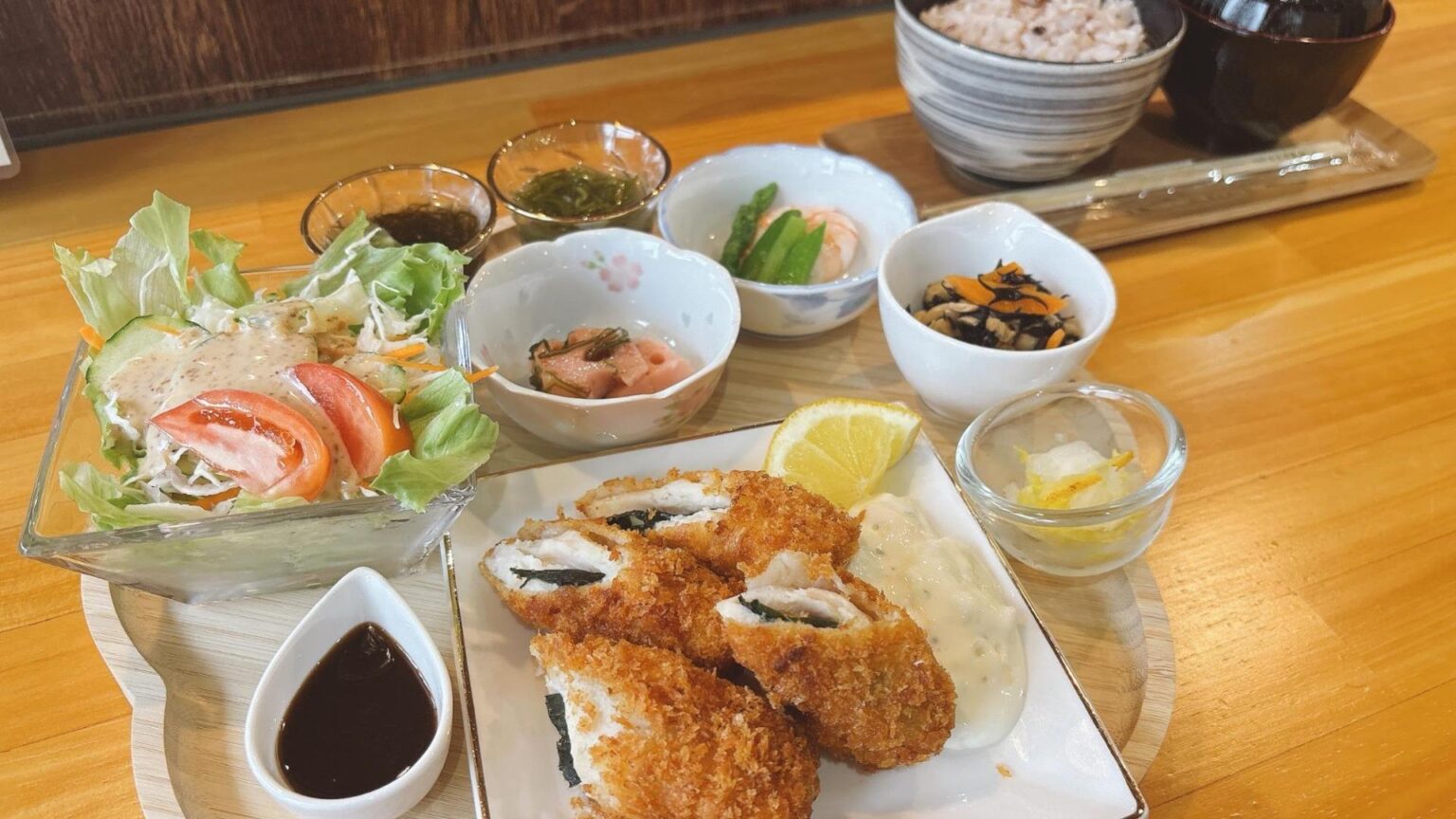 【高松市】栄養バランス抜群の発酵ランチ♪小鉢いっぱいの健康的で彩り豊かなランチ（鈴木広子） - エキスパート - Yahoo!ニュース