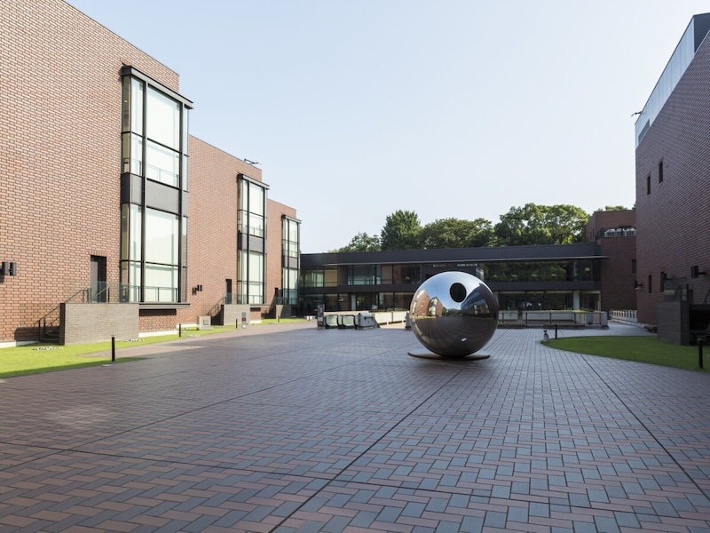 1位「ゴッホ展 家族がつないだ画家の夢」が行われる東京都美術館　※画像：PIXTA