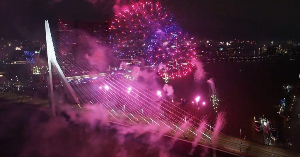クラウドファンディングがメートルのために走っていないため、国立花火は今年消える危険にさらされています