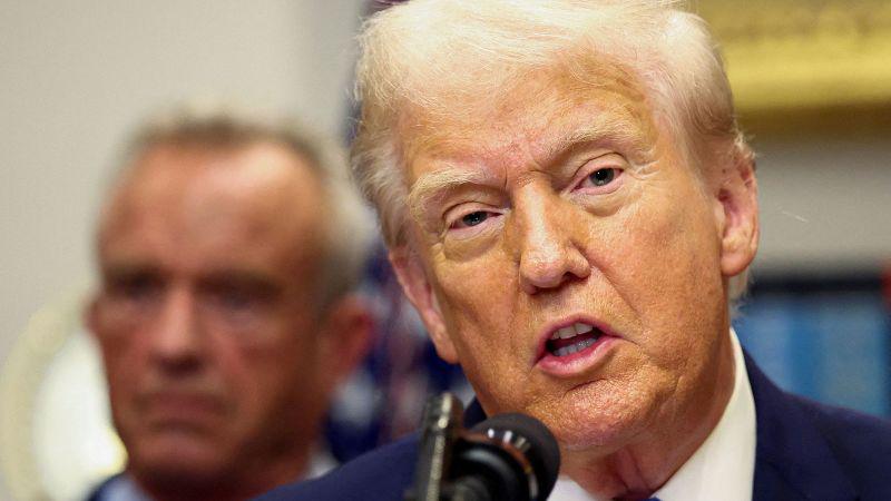 トランプ大統領、今年2回目の健康診断で新型コロナワクチンとインフルエンザ予防接種を受けた