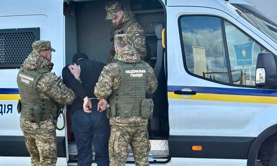 ウクライナ、戦争犯罪訴追のため「歴史的前例」でロシア捕虜をリトアニアに引き渡す