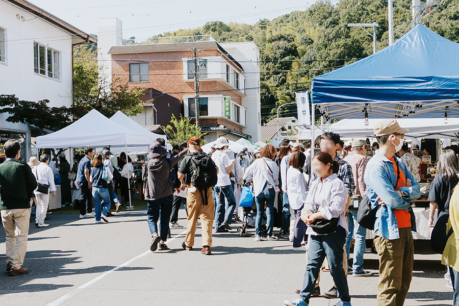 １０万人動員！京都最大級の「陶器市」に１６６社、器やグルメが集結 | Lmaga.jp