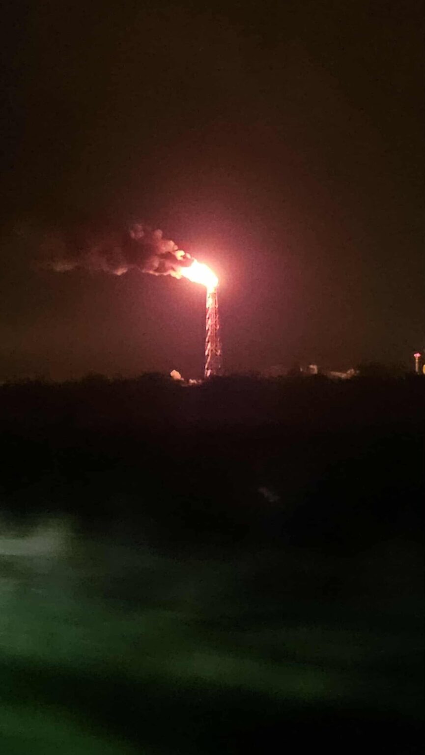 商船三井シャジャロンバッタ製油所で爆発と火災