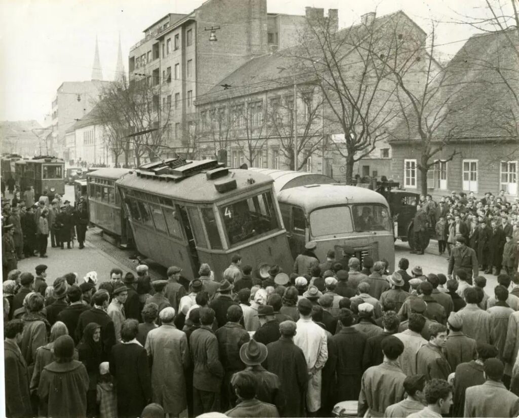 1961年。路面電車とチストチェトラックの衝突。ワラキア。