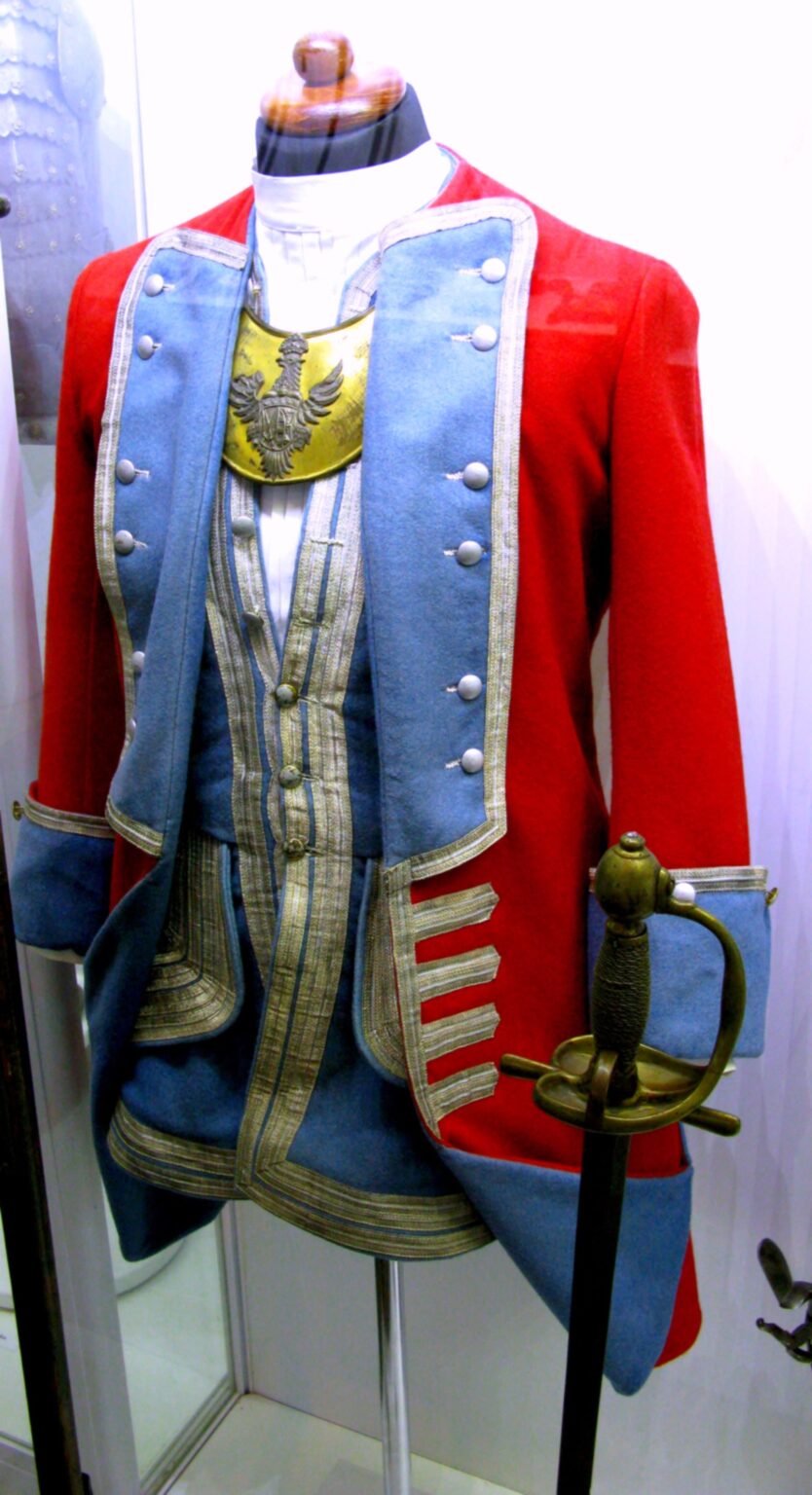 ポーランド王室の近衛兵の威厳のあるポーランド人将校の制服(1732年)。
