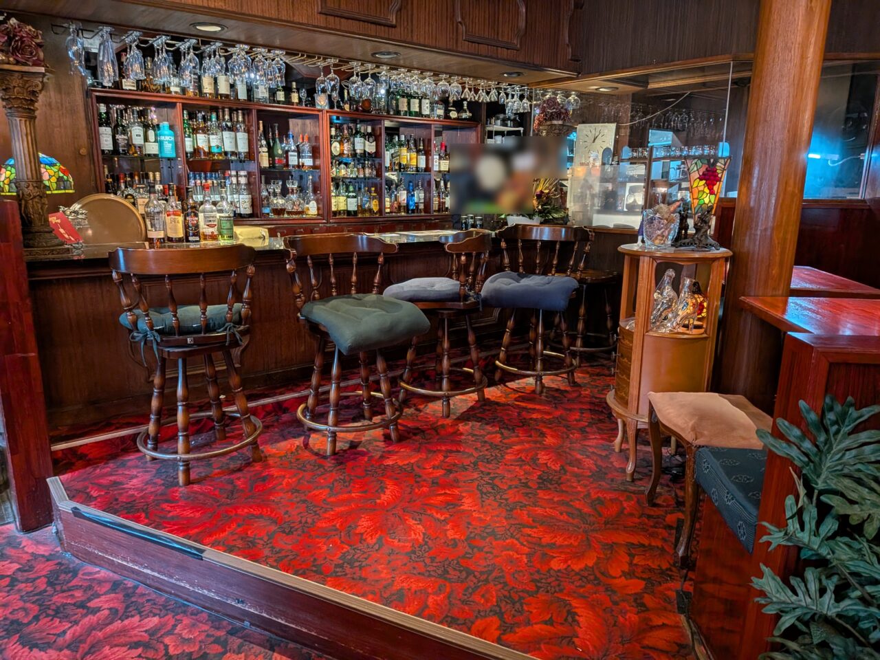 Cafe &Music ラフォーレ