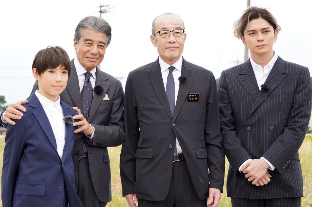 “震災前の能登”を残した『港のひかり』、輪島に戻ってきた1日に密着…舘ひろし「感謝と応援の気持ちを伝えたい」|最新の映画ニュースならMOVIE WALKER PRESS “震災前の能登”を残した『港のひかり』、輪島に戻ってきた1日に密着…舘ひろし「感謝と応援の気持ちを伝えたい」|最新の映画ニュースならMOVIE WALKER PRESS