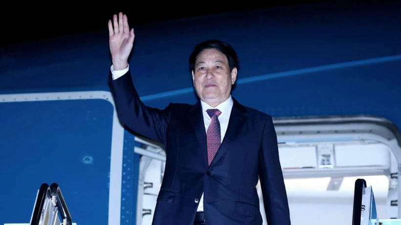 大統領、韓国でのAPEC首脳週間と二国間協議を成功裏に終了