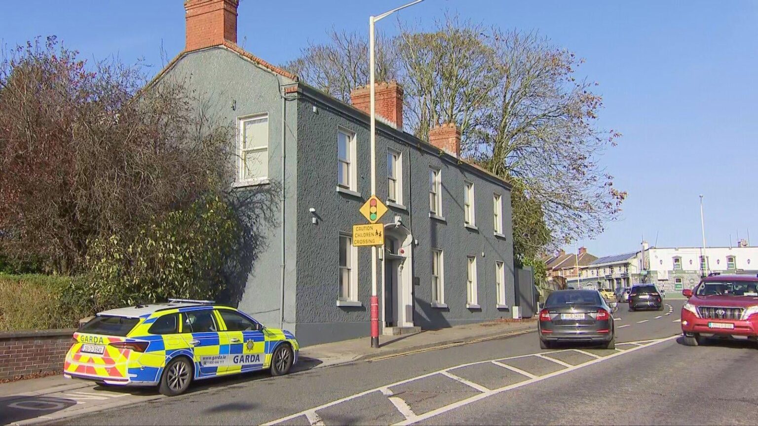 [RTÉ] ドロヘダIPASセンター火災捜査で2人逮捕