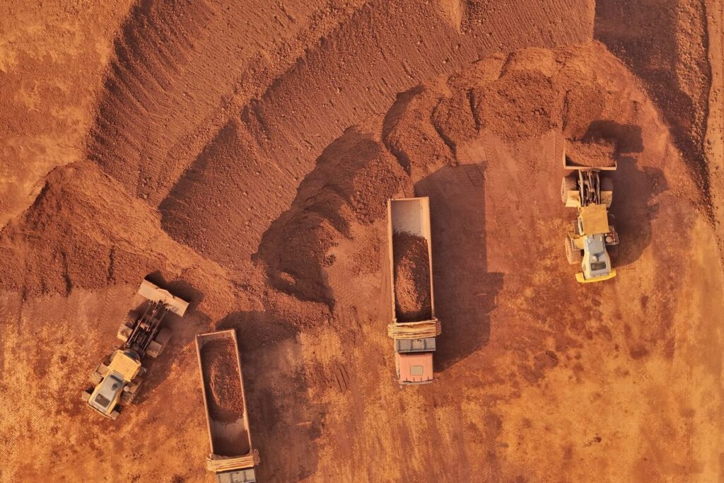 中国のレアアース規制、短期的に打開の手立てなし－EUが加盟国に警告 - Bloomberg