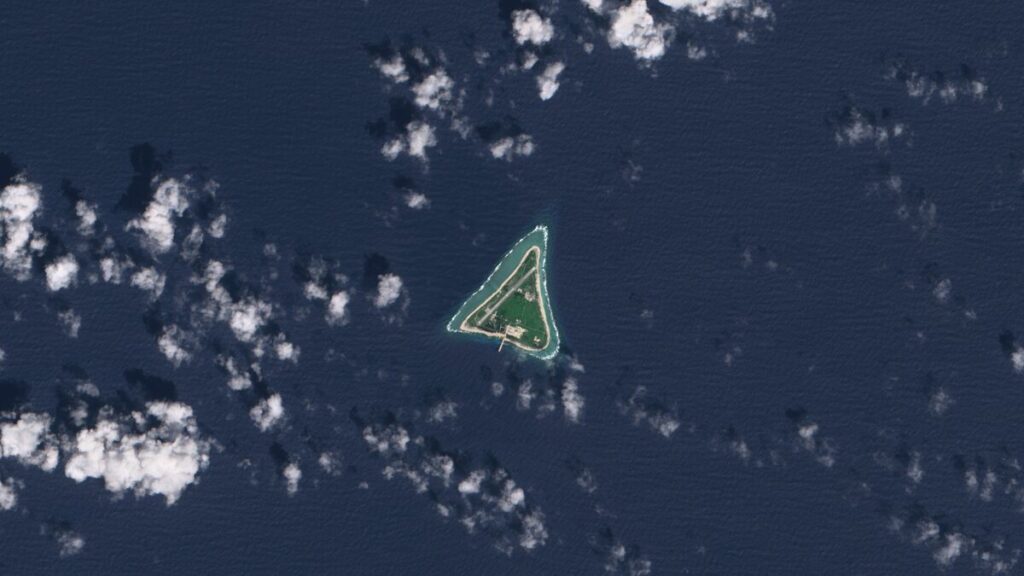 日本と米国、南鳥島周辺でのレアアース掘削で協力－中国依存低減へ - Bloomberg