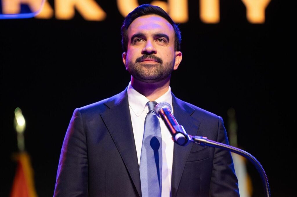 NY市長選の勝者は急進左派のマムダニ氏、右と左のポピュリズムが交錯する米国で高まりだした「反トランプ」の声 【舛添直言】ニュージャージー州、バージニア州の知事選でも民主党候補が勝利、米国政治の風向きに明らかな変化が(1/4) | JBpress (ジェイビープレス)