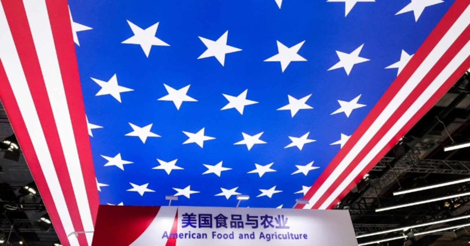 中国輸入博、米出展企業は貿易戦争の行方を楽観視 | ロイター 中国輸入博、米出展企業は貿易戦争の行方を楽観視 | ロイター