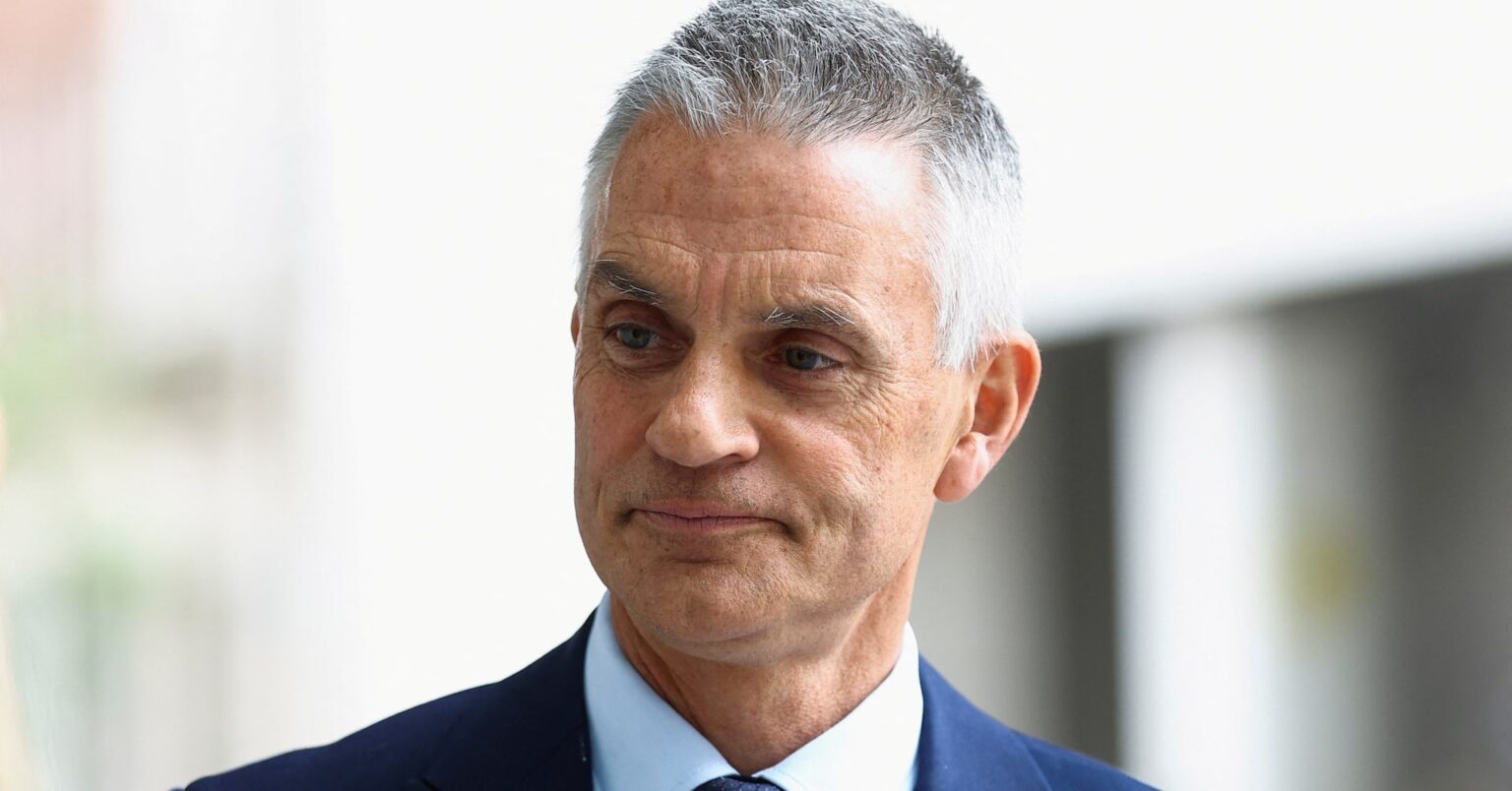 英ＢＢＣ会長が引責辞任、トランプ氏演説巡る「偏向報道」批判受け | ロイター