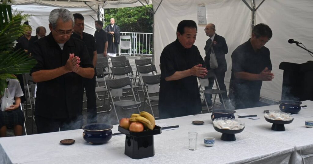 美里の戦没者に非戦誓い　沖縄市　慰霊祭で児童らスピーチ