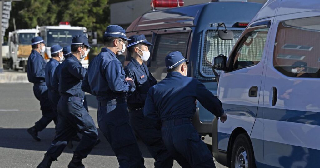クマ駆除ライフル使用可に　秋田、岩手で警官部隊始動