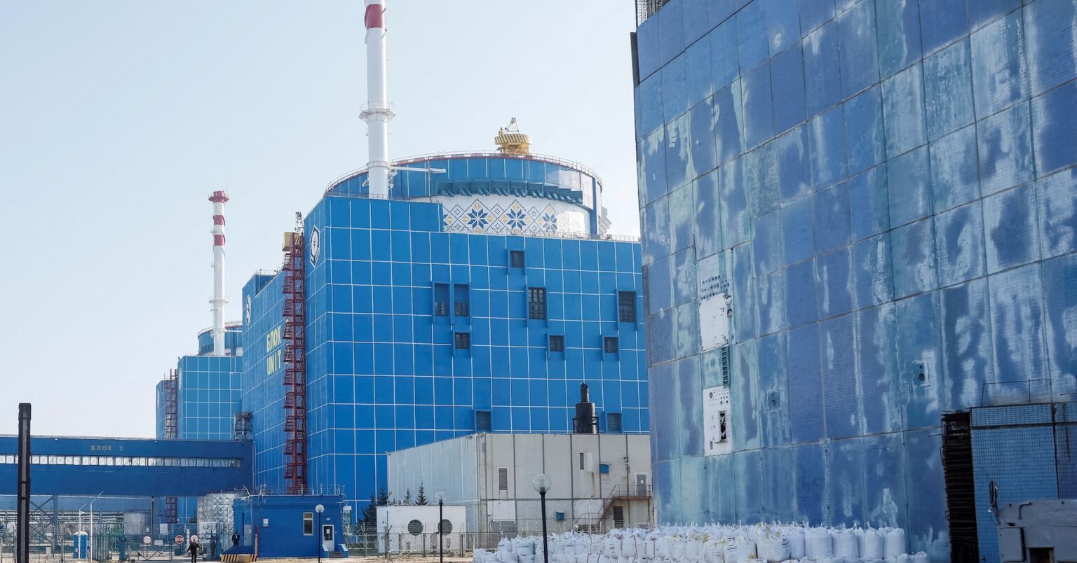 ウクライナ当局、エネルギー業界不正取引巡り7人を起訴 | ロイター