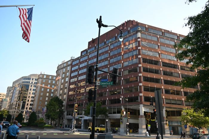 ワシントン事務所問題で6職員訓告 デニー知事も給与減額へ 沖縄県が報告書 ワシントン事務所問題で6職員訓告 デニー知事も給与減額へ 沖縄県が報告書