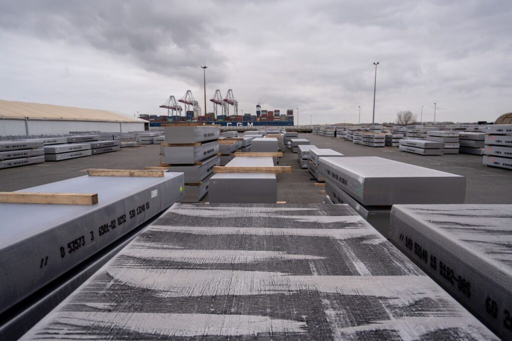 【焦点】欧州委、26年経済成長率見通し引き下げも-米貿易政策で混乱 – Bloomberg 【焦点】欧州委、26年経済成長率見通し引き下げも-米貿易政策で混乱 - Bloomberg