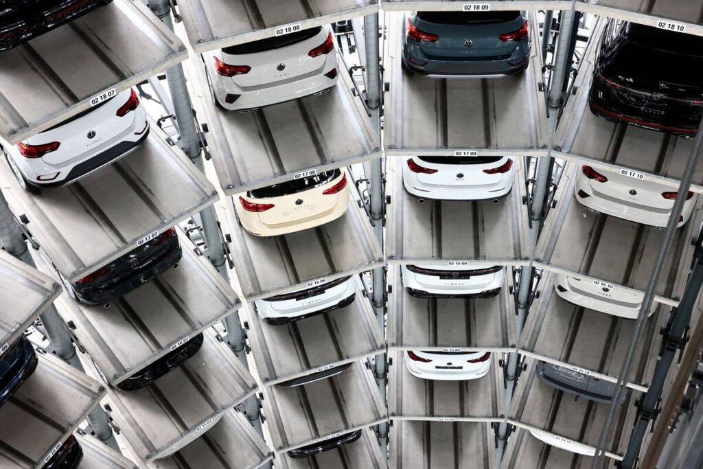 ユーロ圏経済、貿易戦争乗り越え緩やかに拡大へ-EU秋季経済見通し – Bloomberg ユーロ圏経済、貿易戦争乗り越え緩やかに拡大へ-EU秋季経済見通し - Bloomberg