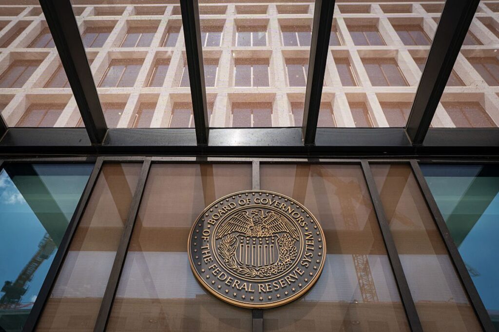 FOMC議事要旨:「多くの」当局者が12月利下げに否定的な姿勢 – Bloomberg FOMC議事要旨:「多くの」当局者が12月利下げに否定的な姿勢 - Bloomberg