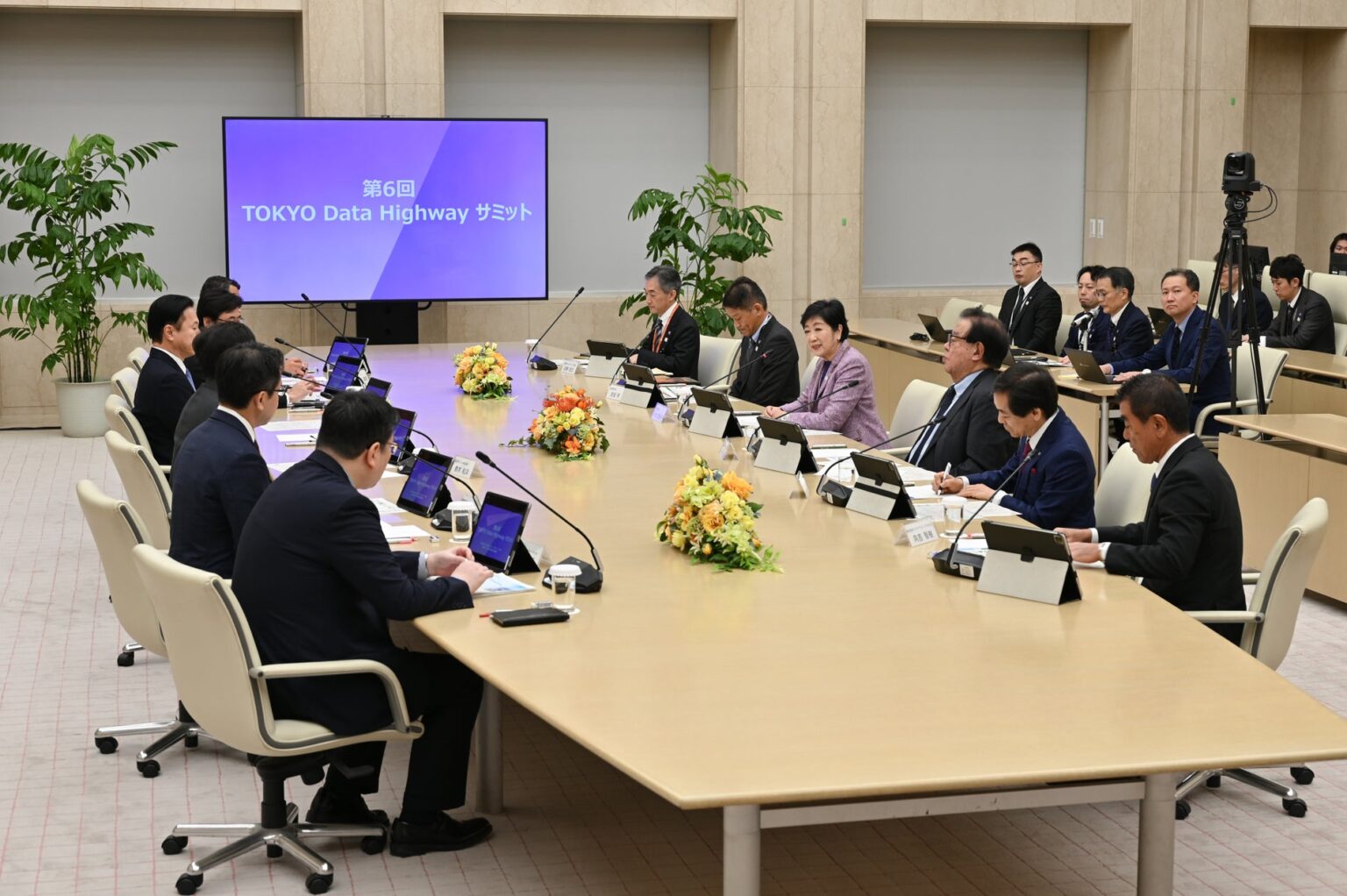 都と通信事業者が「つながる東京」の未来社会像を議論 第６回「TOKYO Data Highwayサミット」を開催しました | 東京都のプレスリリース