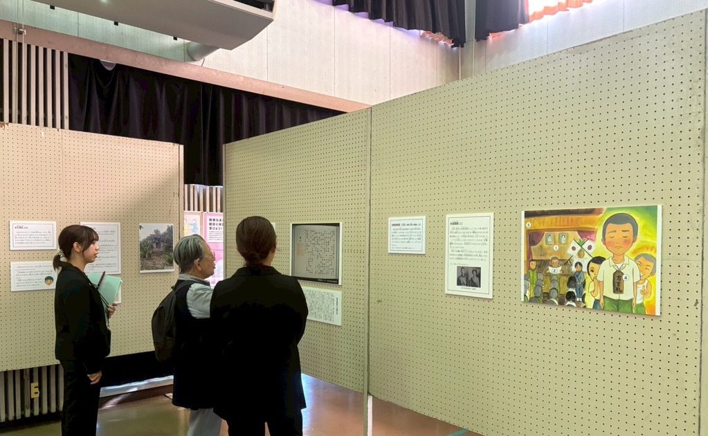 宮崎・小林市で平和展　宮古島から学童疎開先