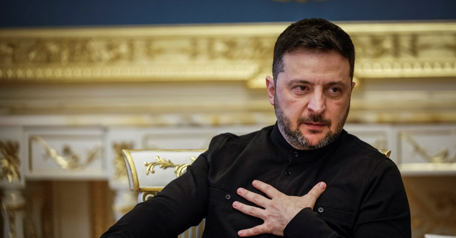 和平案に「正しい要素、重要課題はトランプ氏と協議＝ゼレンスキー氏 | ロイター