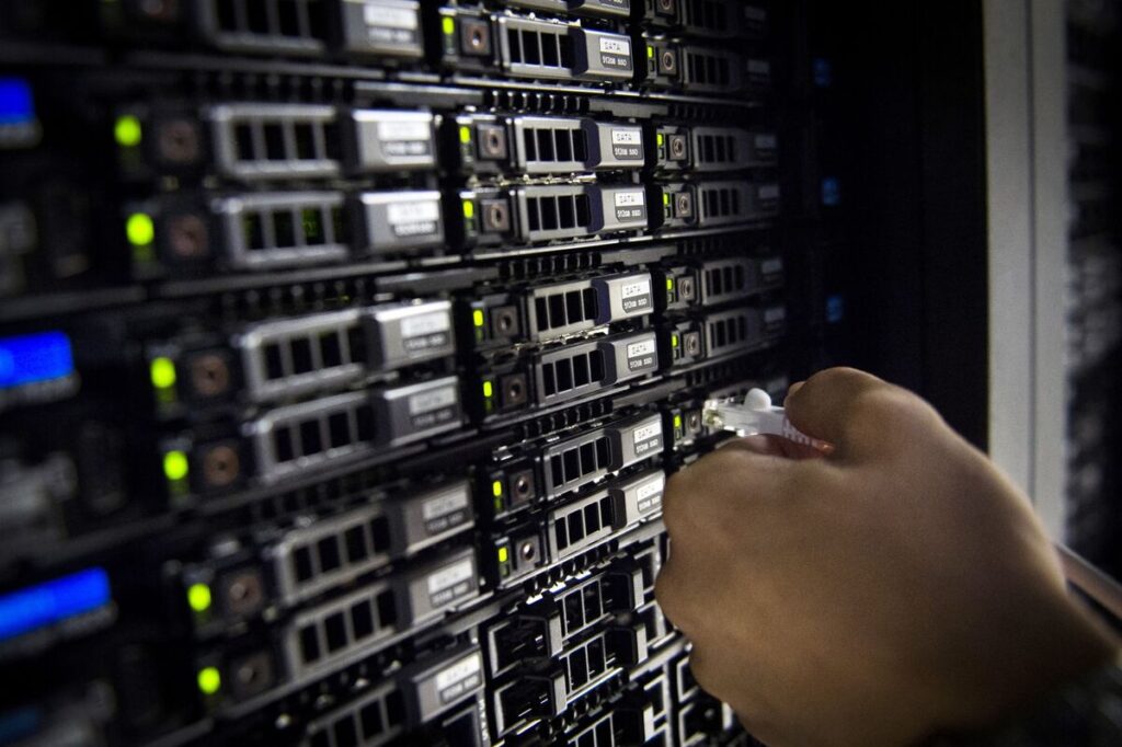 イタリア政府、サイバーセキュリティー機関の創設を検討－関係者 - Bloomberg