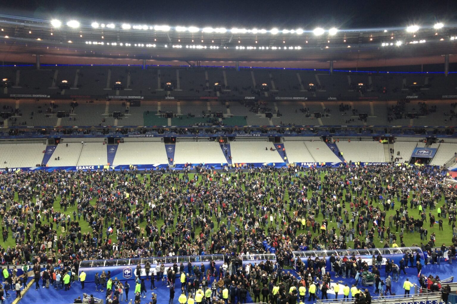 パリ同時多発テロから10年。あの日スタッド・ドゥ・フランスで見た光景…W杯出場より遥かに大切なこと – footballista | フットボリスタ パリ同時多発テロから10年。あの日スタッド・ドゥ・フランスで見た光景…W杯出場より遥かに大切なこと - footballista | フットボリスタ