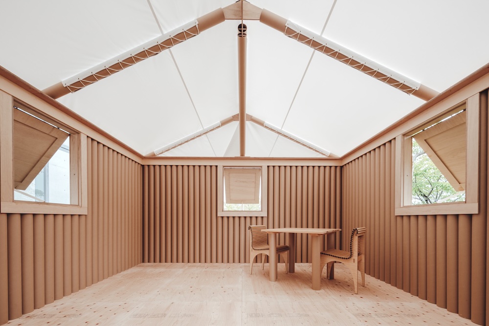 坂 茂「阪神・淡路大震災被災者のための仮設住宅」再現展示