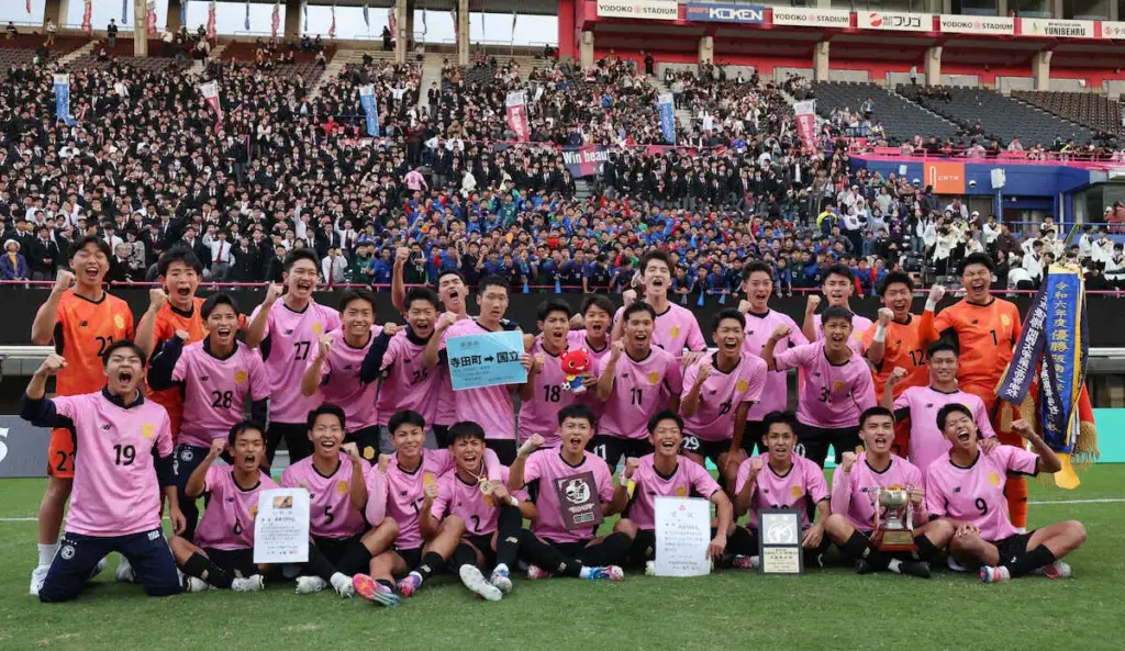 【高校サッカー選手権】大阪府大会決勝　興国がPK戦の末に履正社を下し、6大会ぶり2度目の全国切符 - スポニチ Sponichi Annex サッカー