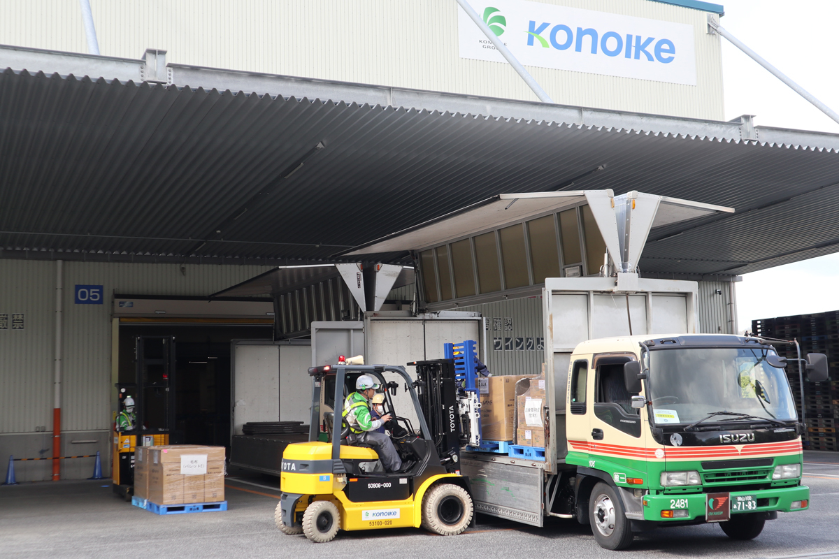 20251107kounoike3 - 鴻池運輸／岡山県で大規模災害に備え物資オペレーション訓練
