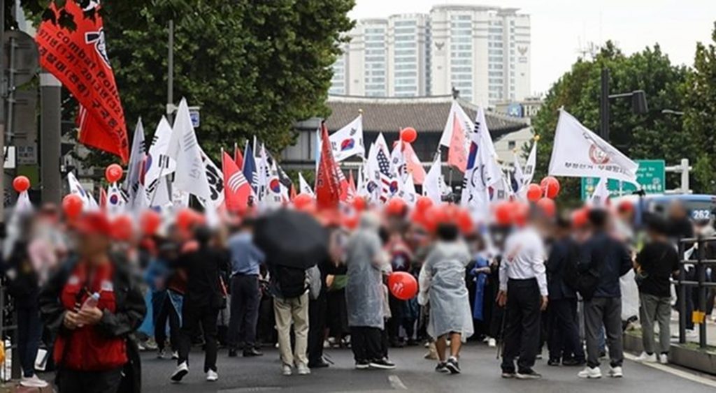「China Out」叫ぶ市民たち…韓国で広がる嫌中感情、その火種は誰が？ [韓国記者コラム]（KOREA WAVE） - Yahoo!ニュース