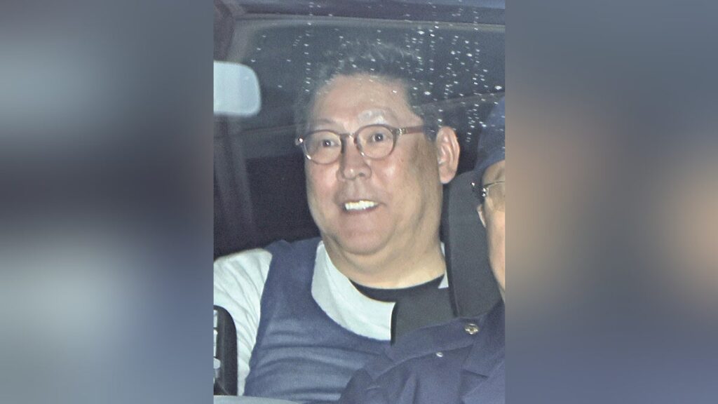 注目選挙へ出馬し続けた立花孝志容疑者、送検にも笑みを浮かべ…耳目集める行動を続ける理由は - 読売新聞オンライン